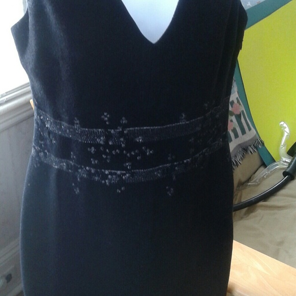 Dress - Picture 1 of 5